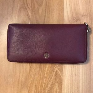 Tory Burch wallet